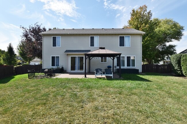 Building Photo - 2640 Caliendo Cir