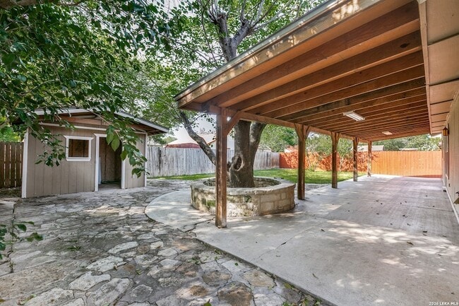 Building Photo - 11419 Big Elk Dr