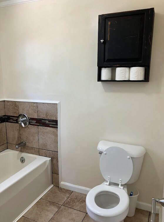 Building Photo - 4854 Rolling Rd