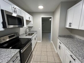 Building Photo - 4004 Mc Vay St SW