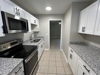 Building Photo - 4004 Mc Vay St SW