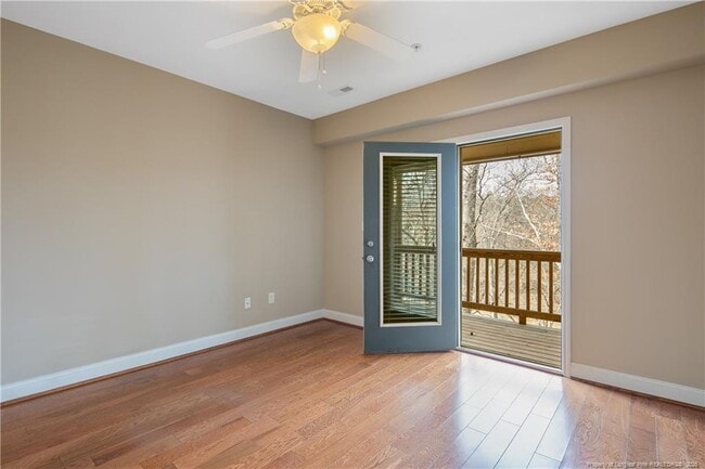 Building Photo - 1611 Bluffside Dr