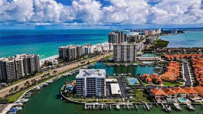 Building Photo - 1651 Sand Key Estates Ct