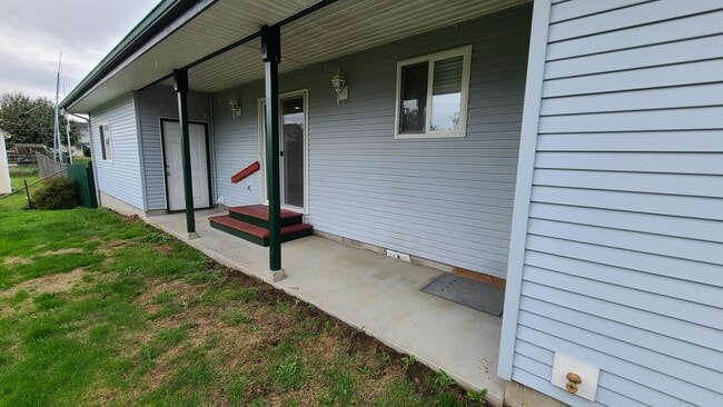 Building Photo - Borseth Street