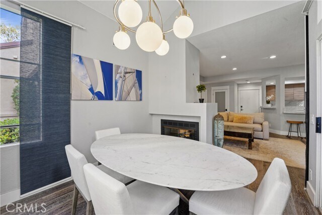 Building Photo - 5 Baycrest Pl