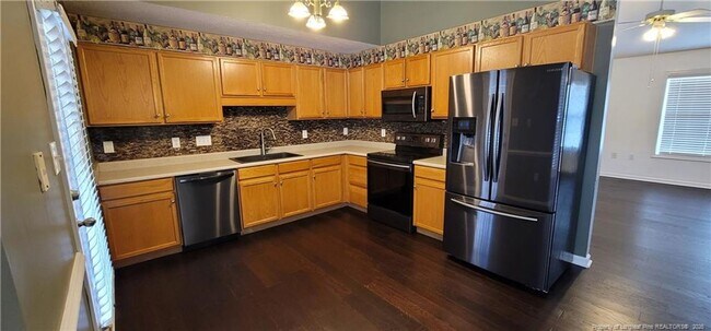 Building Photo - 3139 Walesby Dr