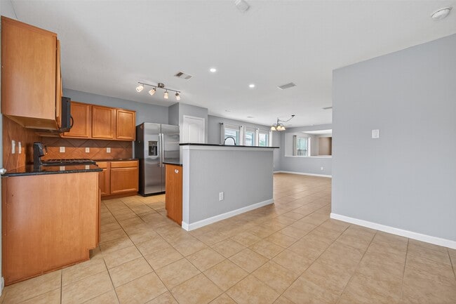 Building Photo - 16238 Ranchland Ln
