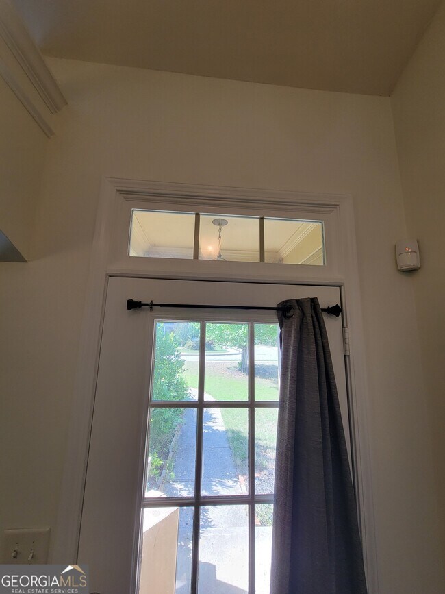 Building Photo - 175 Spinner Dr