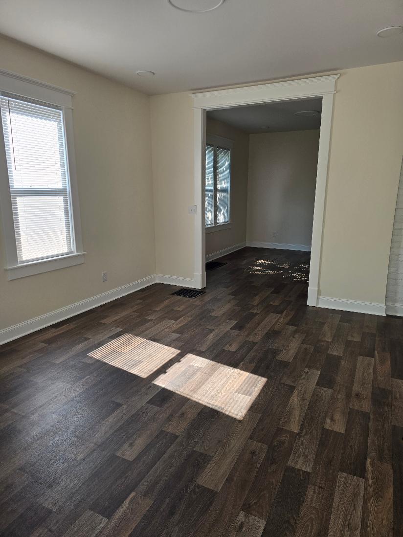 Living room - 1412 Lane Blvd