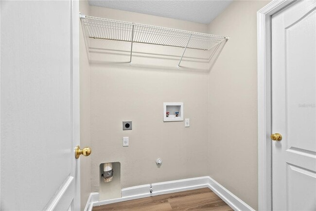 Building Photo - 5012 Mirror Ridge Ct