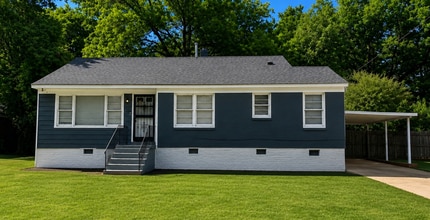 Building Photo - 1570 Jay Cove
