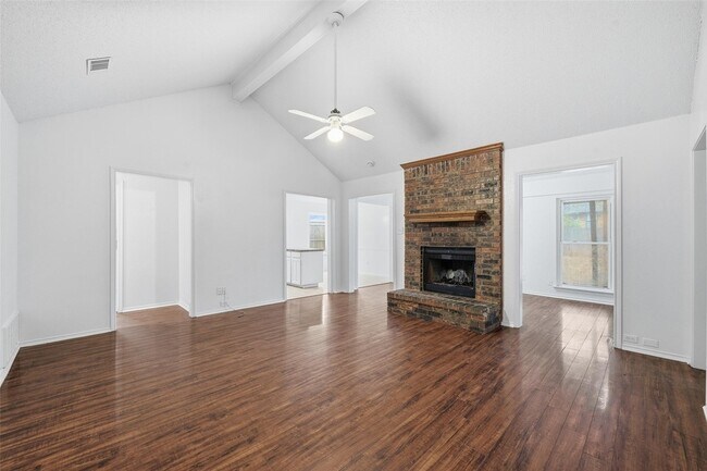 Building Photo - 6444 Whitehurst Dr