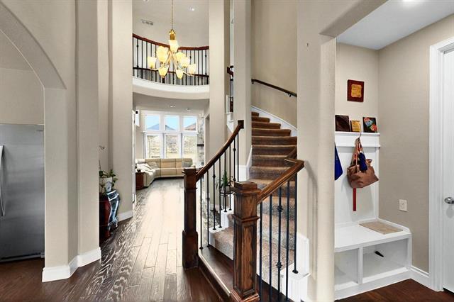 Building Photo - 505 Amistad Cv