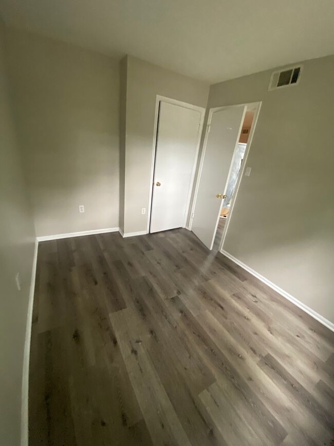 Building Photo - 2732 Bordeaux Pl