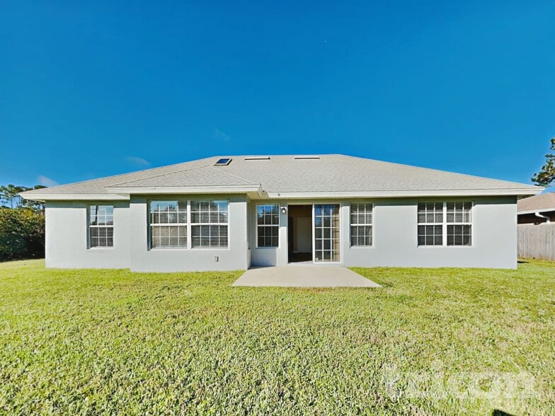 Building Photo - 55 Russo Dr