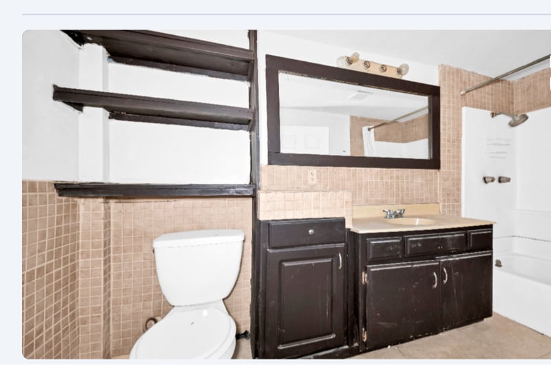 Building Photo - 82481 Valencia Ave