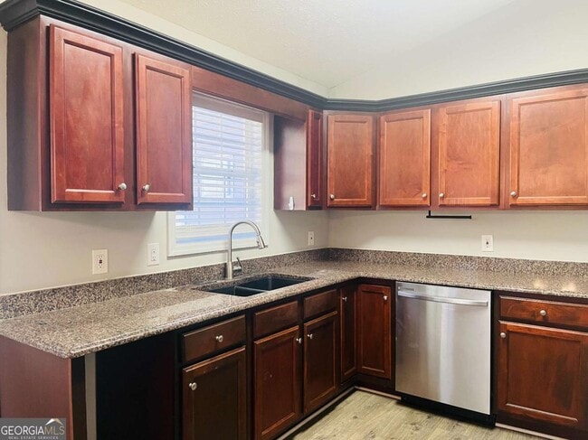 Building Photo - 46 River Mist Dr