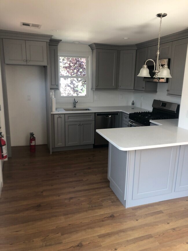 111 Summit Ave 111 Summit Ave Elmwood Park NJ 07407 Apartment Finder