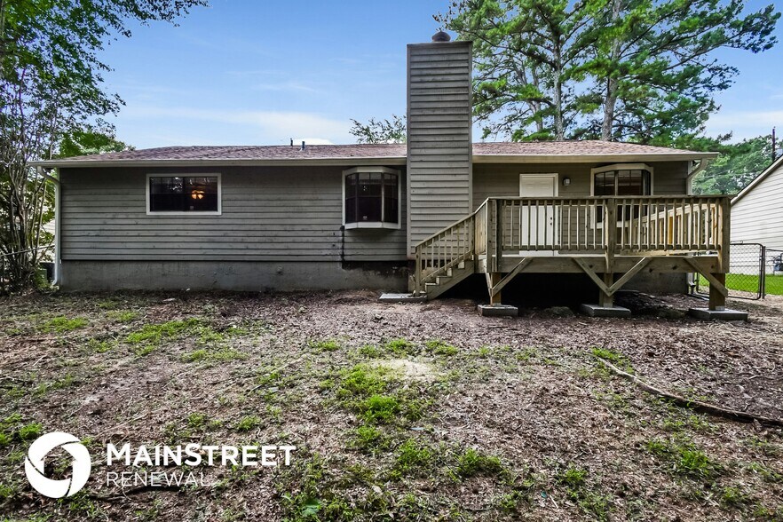 Building Photo - 263 Independence Dr