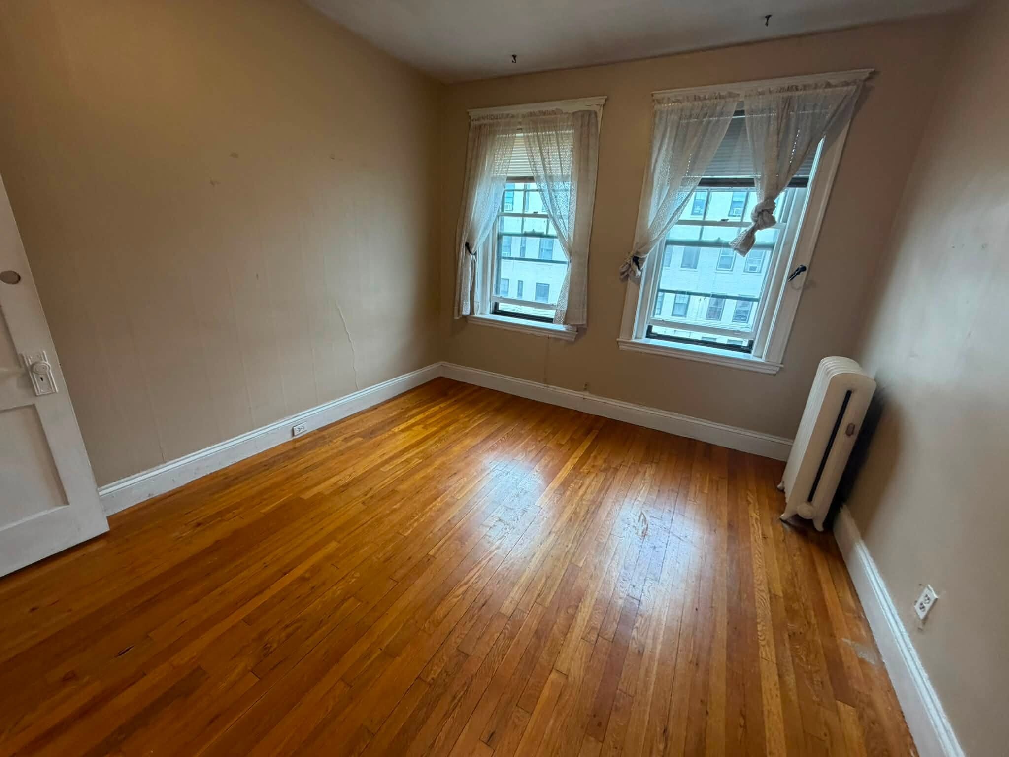 Building Photo - 313 Allston St