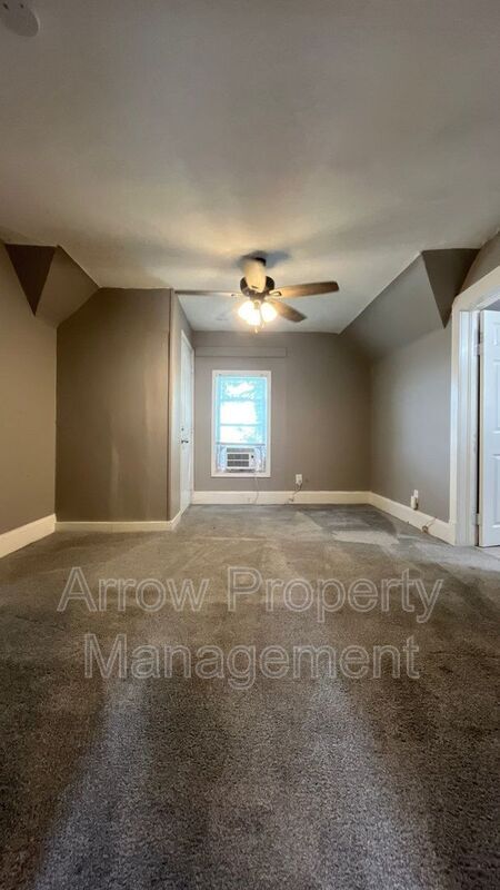 Building Photo - 2500 P St