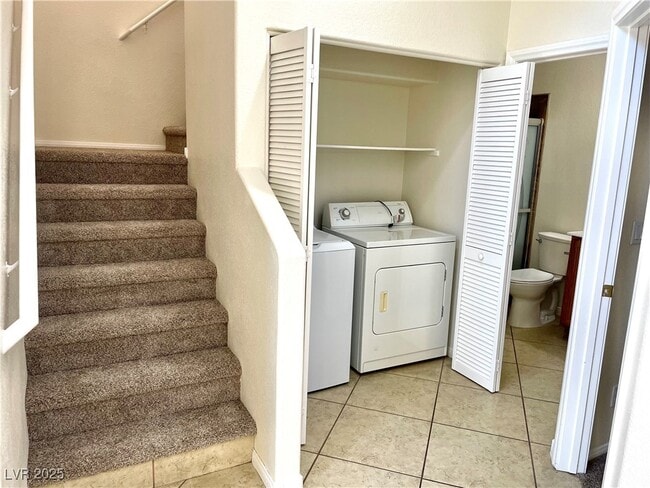 Building Photo - 8233 Strawberry Spring St