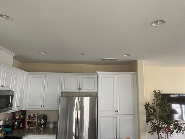 Building Photo - 1580 Chert Dr