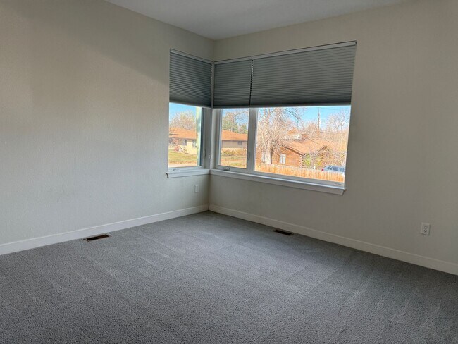 Building Photo - 2 Bed 3 bath 2 car townhome in OldTown Lafayette