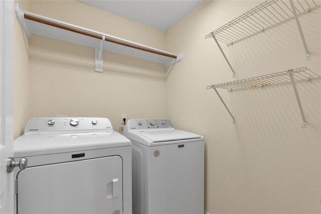 Building Photo - 4855 Palomar Ln