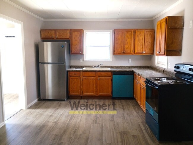 Building Photo - 2bed/1bath house for rent