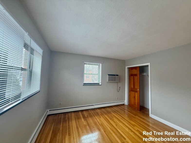 Building Photo - 278 Grove St