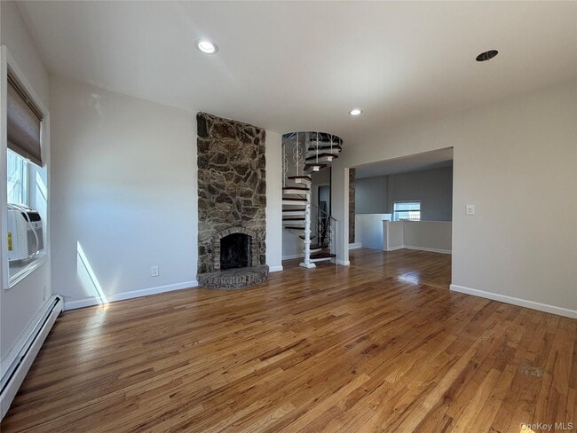 Building Photo - 7311 Avenue W