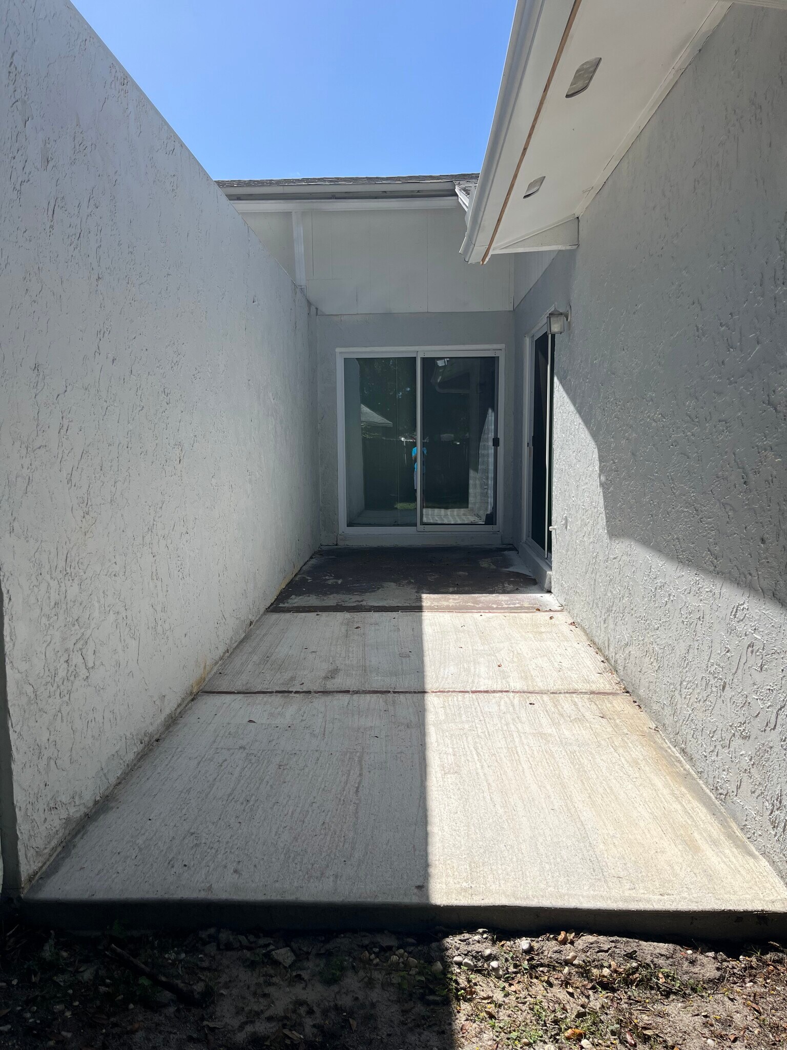 Building Photo - 218 Perth Ct