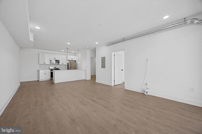 Building Photo - 1614 Ridge Ave