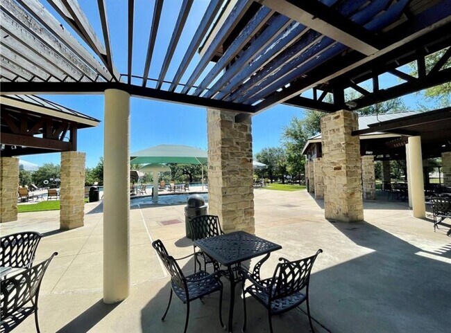 Building Photo - 310 Steer Acres Ct