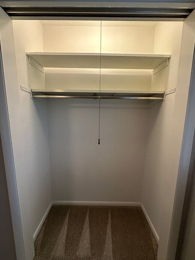 Building Photo - 3316 Annally Dr