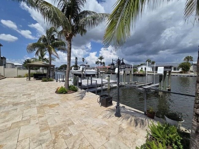Building Photo - 3927 E Eden Roc Cir