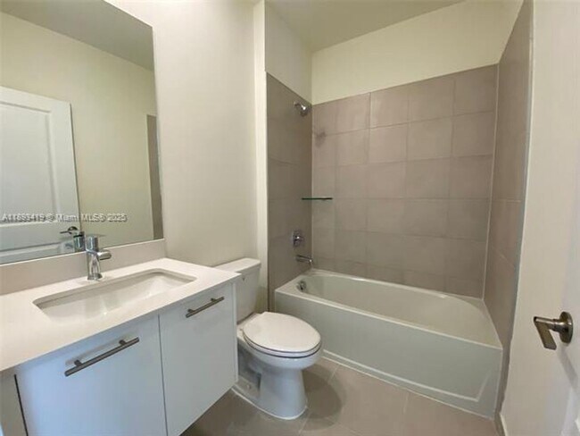 Building Photo - 10250 NW 66th St