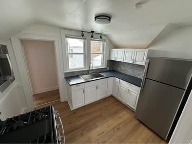 Kitchen - 736 S 2nd Ave