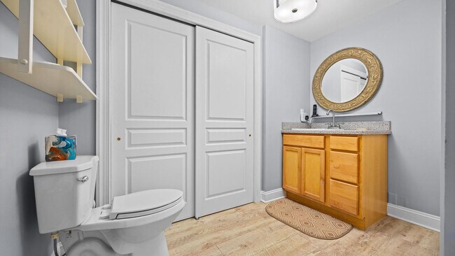 Building Photo - 224 Boardwalk-SI ID1309012P