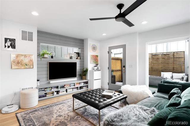 Building Photo - 3830 W 13th Ave