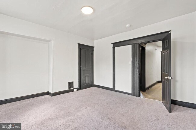 Building Photo - 2317 N 26th St