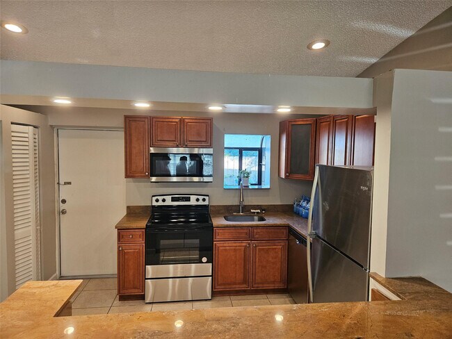 Building Photo - 2586 NW 58th Ave