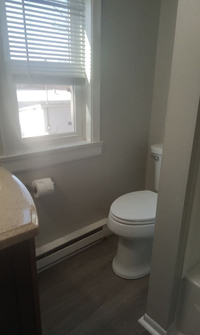 Building Photo - 127 Schoolhouse Rd