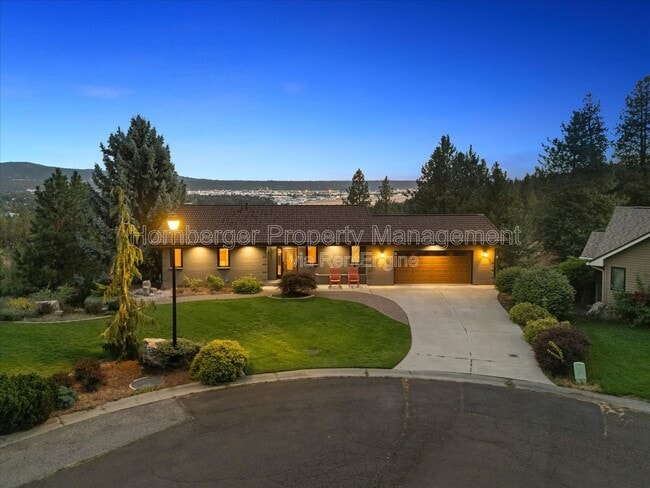 Building Photo - 5203 N Mulvaney Ct