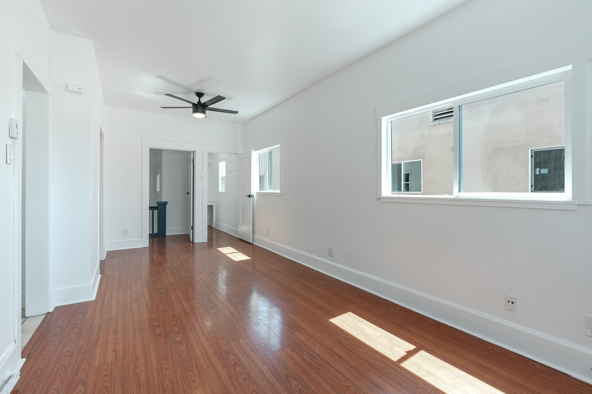 Building Photo - 268 4/6 S Coronado St