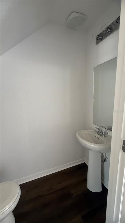 Building Photo - 15 Renshaw Dr