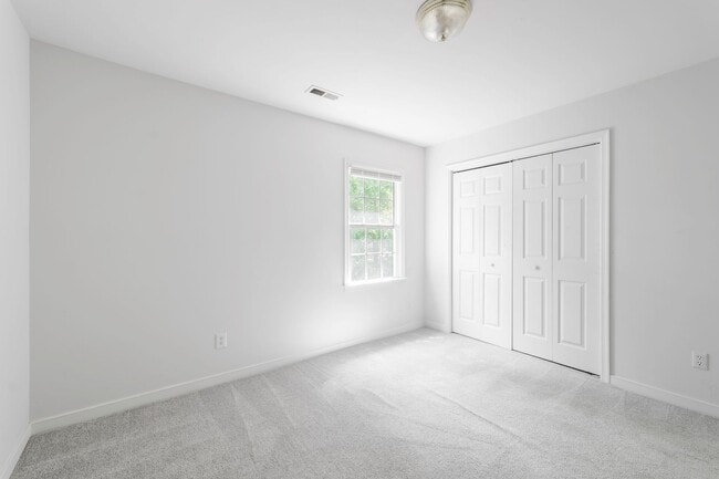 Building Photo - Great Home for Rent in the Lucks Lane Corr...