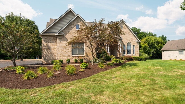 Primary Photo - 9069 Emerson Dr
