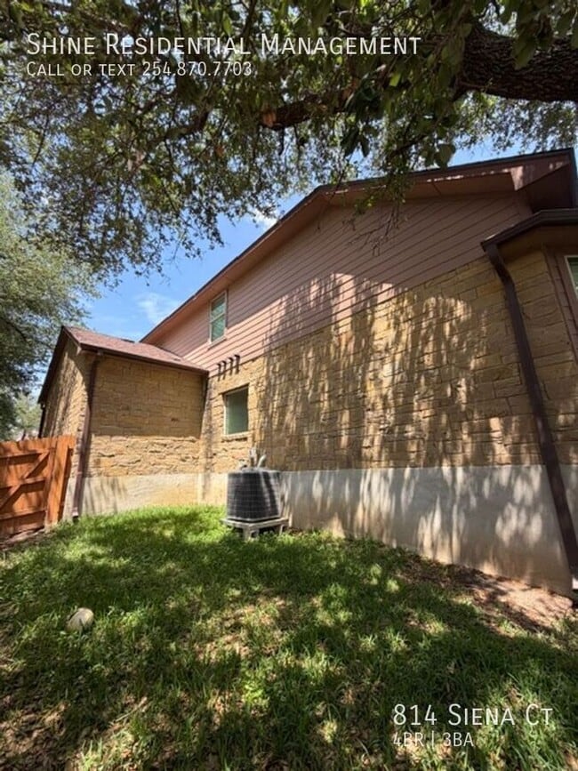 Building Photo - 814 Siena Ct